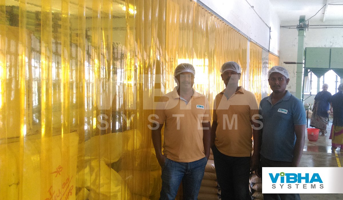amber color pvc strip curtains