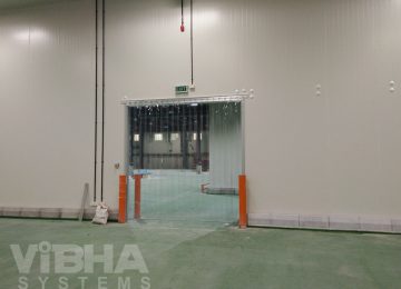  pvc strip curtains are economical, saves energy and improves the efficiency of refrigeration, cold storage facilities